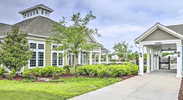 Shuttle to Beach: Millville By the Sea Retreat