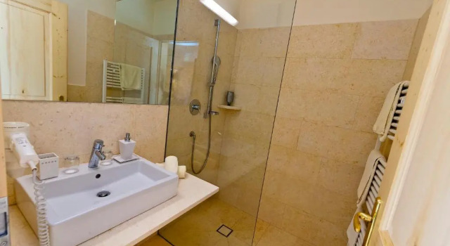 Номер Deluxe Hotel Weingut Klosterhof