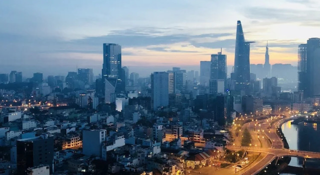 Номер Luxury Пентхаус с балконом и с видом на реку Saigon Sirius