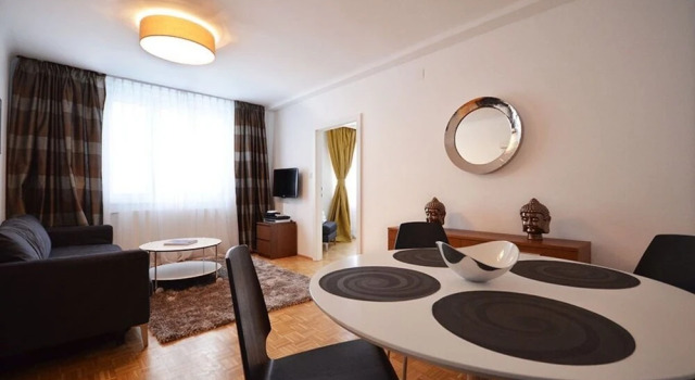 Vienna Residence Timeless Apartment With Viennese Charme for up to 2 P