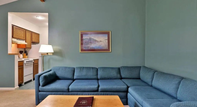 Коттедж 21202 Cedarbrook two bedroom Suite
