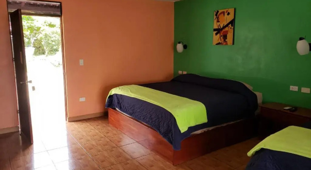 Полулюкс Hotel Samoa del Sur