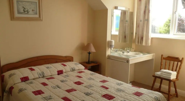 Ryehill B&B, Boek Bed and Breakfast Hotels in Clare met parkeren, Parkeren
