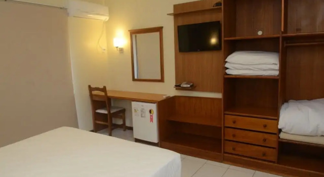 Одноместный номер Luxury с балконом и с красивым видом из окна River Hotel