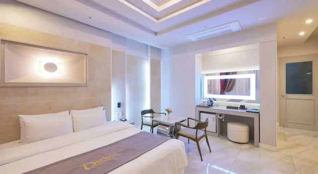Номер Standard Dubai Hotel