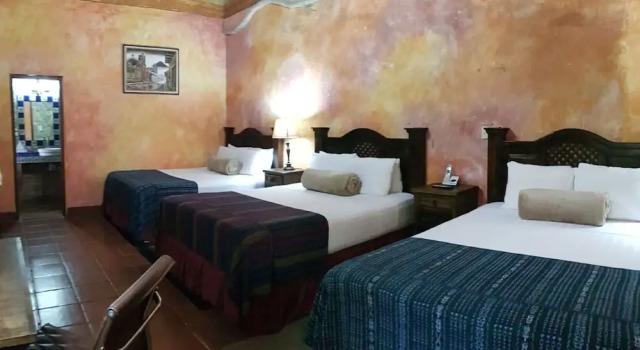 Шестиместный номер Standard Hotel Eterna Primavera Antigua