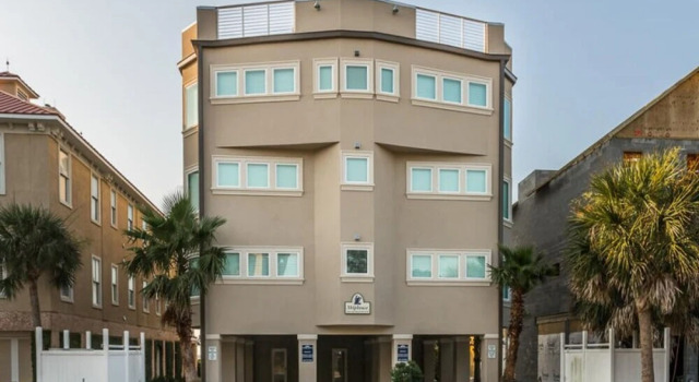 Shiphouse 1-first Floor by Hodnett Cooper
