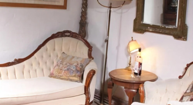 Château de Rosans, Prenota Affittacamere Hotel a Alvernia con parcheggio, Parcheggio