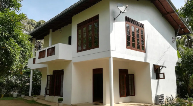 Vesta House, Забронировать Отель Галле Округ Галле