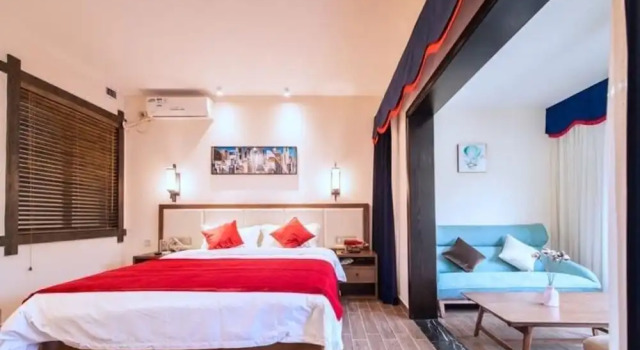 Семейный люкс Floral Hotel Qing Lan Ju Dragon Valley