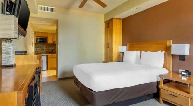 Двухместная студия Hilton Vacation Club Lake Tahoe Resort South