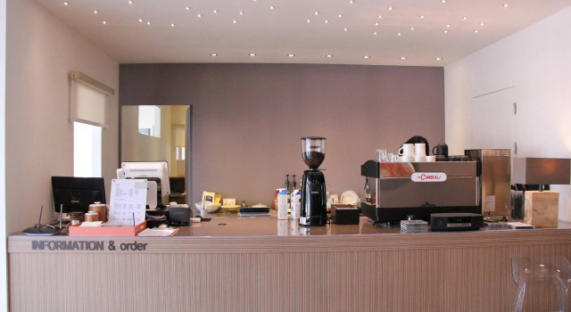 Wood House Hotel