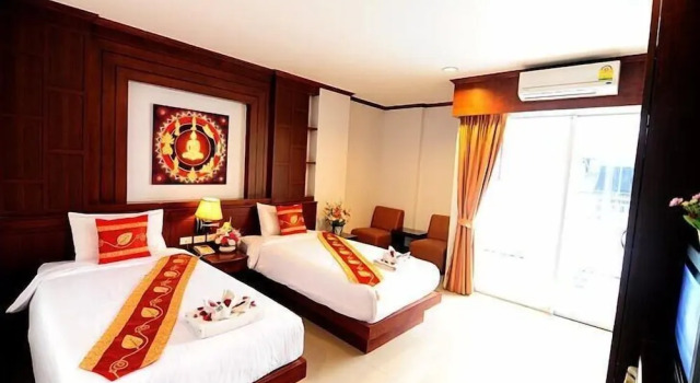 Номер Superior Arisa Hotel Patong Beach