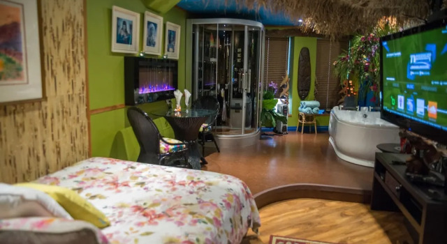 Люкс Mariaggi's Theme Suite Hotel & Spa