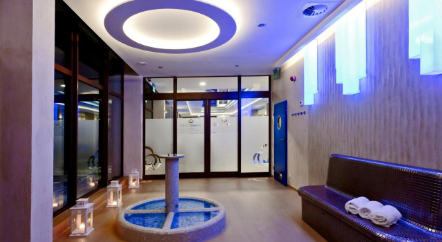 Cottonina Hotel & Mineral SPA Resort, Забронировать Курортный отель Сверадув-Здруй Нижнесилезское воеводство