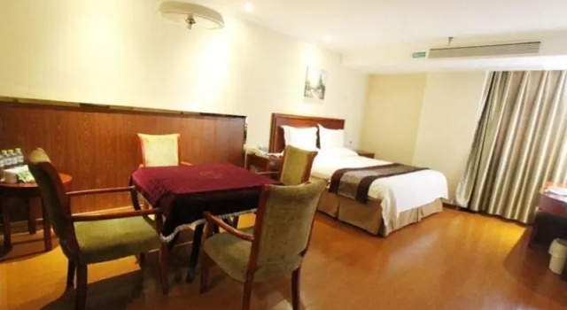Номер Standard GreenTree Inn Yancheng Sheyang Xingfuhuacheng Commercial Street Hotel
