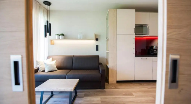 Апартаменты с 2 комнатами с балконом Haus Gregori Modern & Central Stay in Vineyard with Rooftop & Served Breakfast