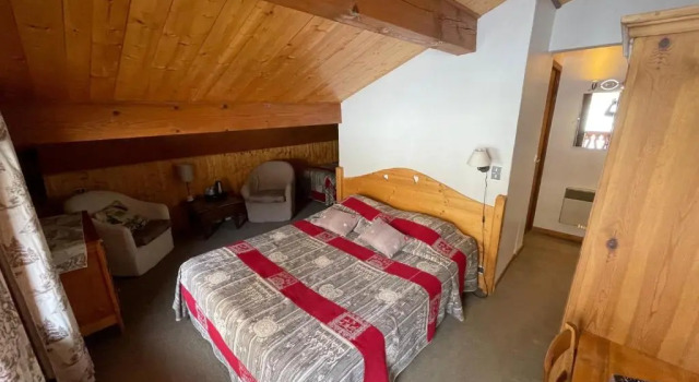 Трёхместный номер Standard Hôtel Le Very