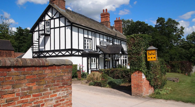 Donington Park Farmhouse Hotel