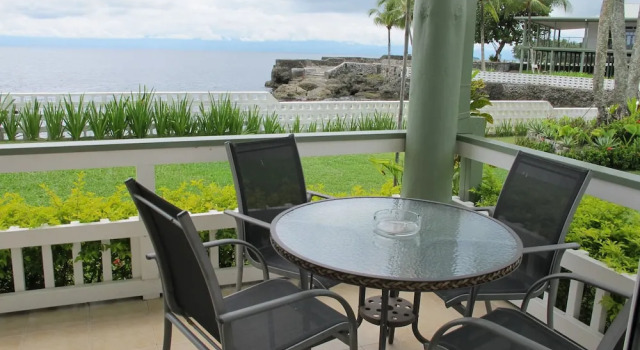 Апартаменты Executive с 2 комнатами с балконом и с видом на океан Madang Lodge Hotel