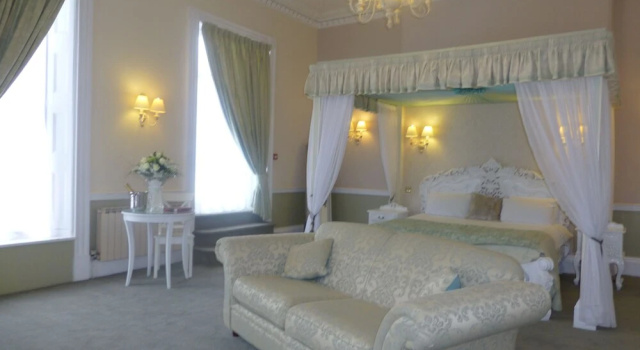 Коттедж Manor Of Groves Hotel, Golf & Health Club