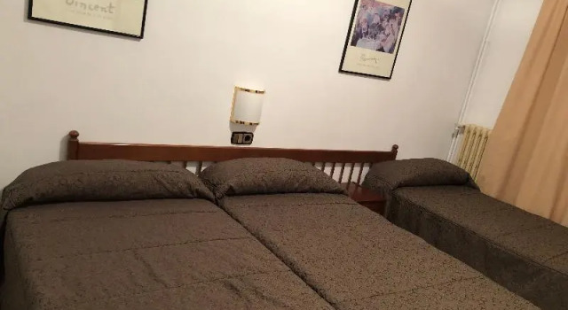 Номер Standard с балконом Hotel Refugi dels Isards