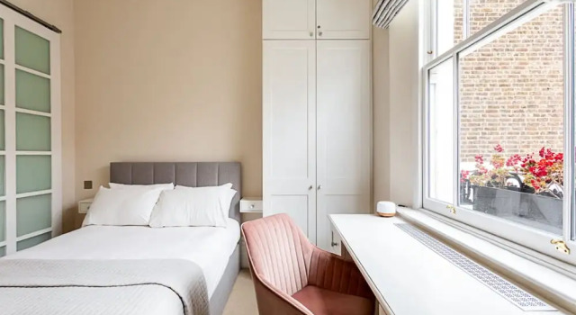 High Ceilings Cosy Flat in the Heart of Westbourne Grove