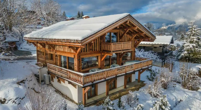 Chalet Luxe 12 Pers. Face aux Pistes avec Skiroom, Garage, Salle de Sport et Services Inclus - FR-1-569-19, Buchen Sie Chalet Demi-Quartier Evasion Mont-Blanc