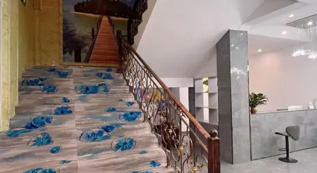 Fulaite Hotel Lijiang, Book Hotel Guchzhou Guizhou