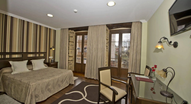 La Casona de Lazúrtegui, Prenota Hotel Ribadeo 