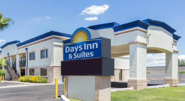 Days Inn & Suites Mesa