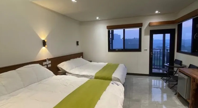 Четырёхместный номер Comfort Lemuju B&B Hotel