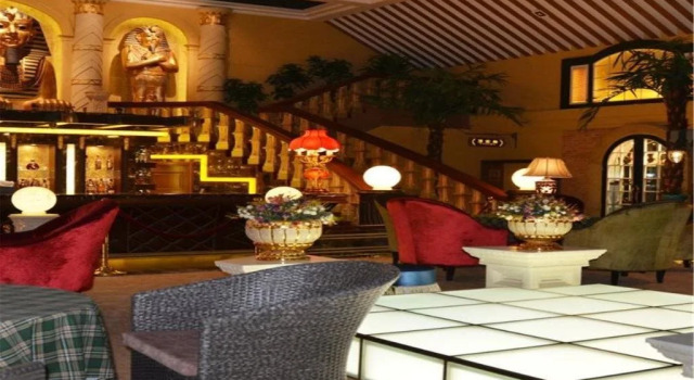 Holiday Garden Hotel, Book Hotel Hoteller i Beijing Province med parkering, Parkering
