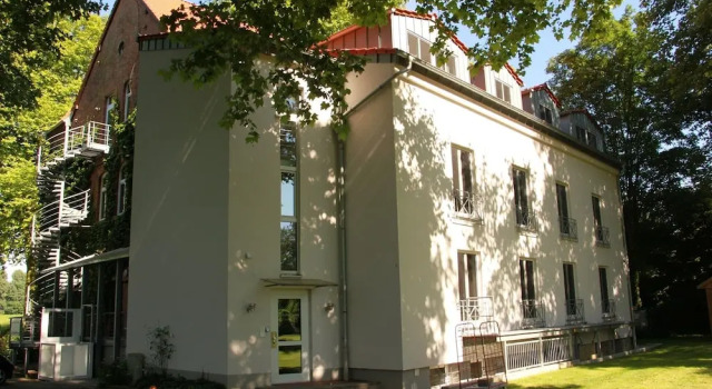 Gästehaus Alte Schule, Забронировать Отель Отели Рекклингхаузен с парковкой, Парковка