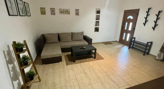 Апартаменты Árvíz Apartman