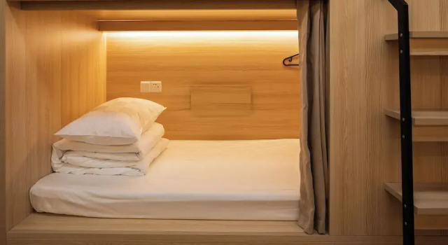 Кровать в общем номере (мужской номер) Suzhou Desti Youth Park Hostel