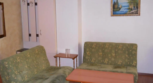 Полулюкс Hotel Orient