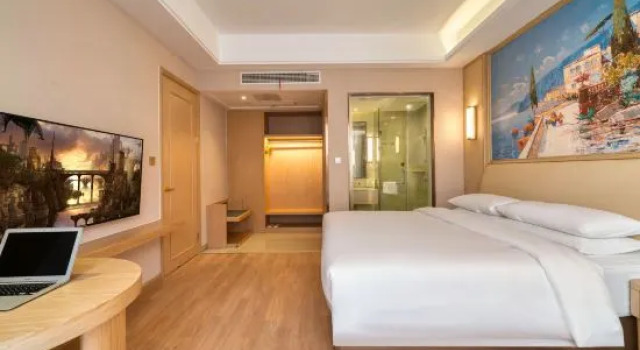 Люкс Deluxe Vienna International Hotel (Shanghai Hongqiao National Exhibition Center, Beiqing Road)