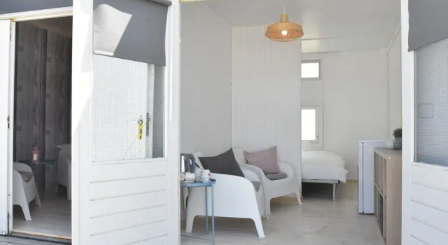 Modern Holiday Home in Castricum with Terrace, Забронировать Курортный отель Курортные отели Кастрикюм, Курортный отель