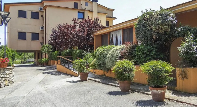 Albergo Ristorante Topolino, Varaa Hotelli Hotellit Ciociaria pysäköinnillä, Pysäköinti