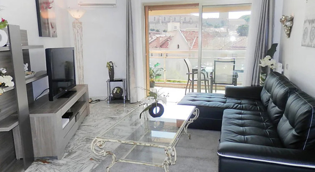 Apartment Le Bay, Забронировать Апартаменты/квартира Отели Канн с бассейном, рядом с Le Croisette Casino Barriere de Cannes, Бассейн