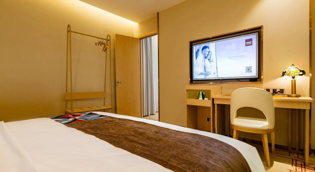 Люкс James Joyce Coffetel Chengdu Huayang Convention and Exhibition Center Haichang Polar Aquarium