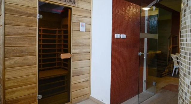 Duna Wellness Hotel, Rezervovat Hotel Baja 