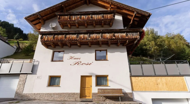 Splendid Apartment in Ski Area in Kappl, Rezervovat Apartmán Hotely v Tyrolsko s parkováním, Parkování