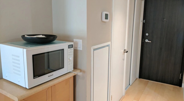 Hotel Suites near Eaton Centre, Забронировать Отель Торонто Greater Toronto Area, рядом с Театр Принцесса Уэльса