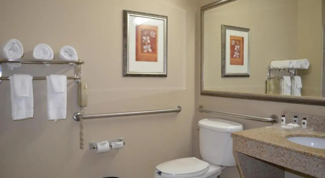 Номер Standard Country Inn & Suites by Radisson, Baltimore North, MD