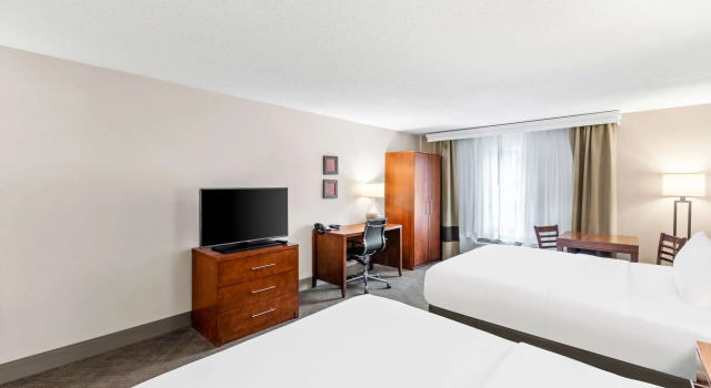 Четырёхместный люкс Comfort Inn Duluth West
