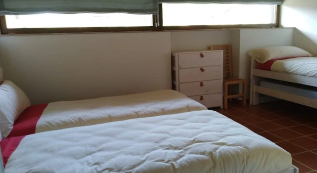 Hotel Rural Las Encinas, Buchen Sie Hotel La Pernia Kastilien-León