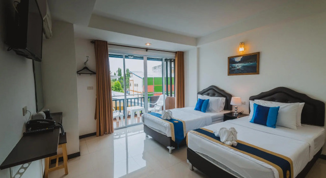 Двухместный номер Deluxe с балконом TH beach hotel
