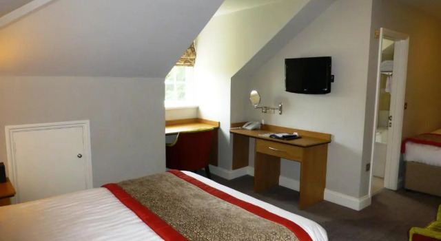 Семейный номер Standard The Riverside House Hotel